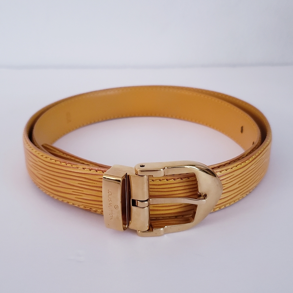 Luis Vuitton Yellow Epi Belt Size 85 or 34 in. Authentic